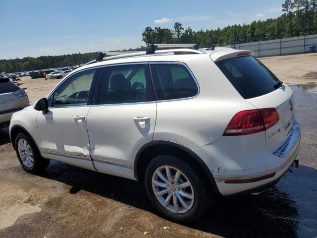 2016 Volkswagen Touareg Sport