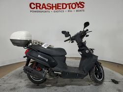 Salvage motorcycles for sale at Dallas, TX auction: 2015 Genuine Scooter Co. Hooligan 170I