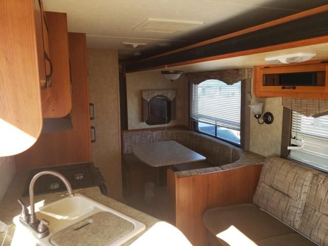 2010 Coachmen Catalina