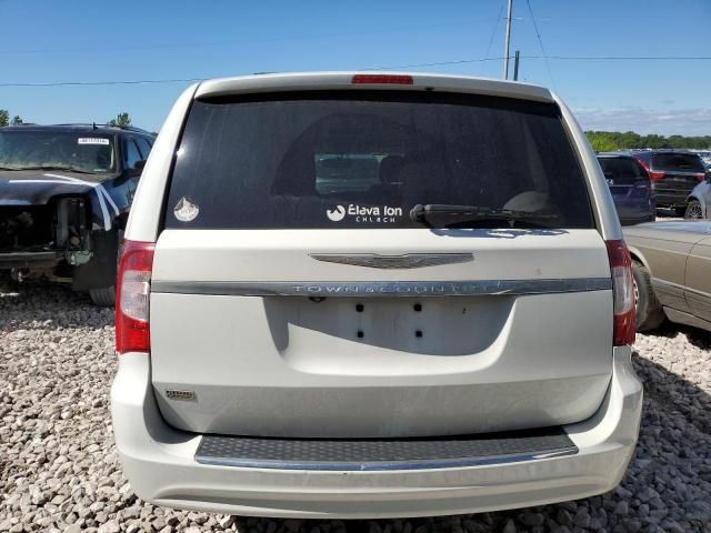 2015 Chrysler Town & Country Touring