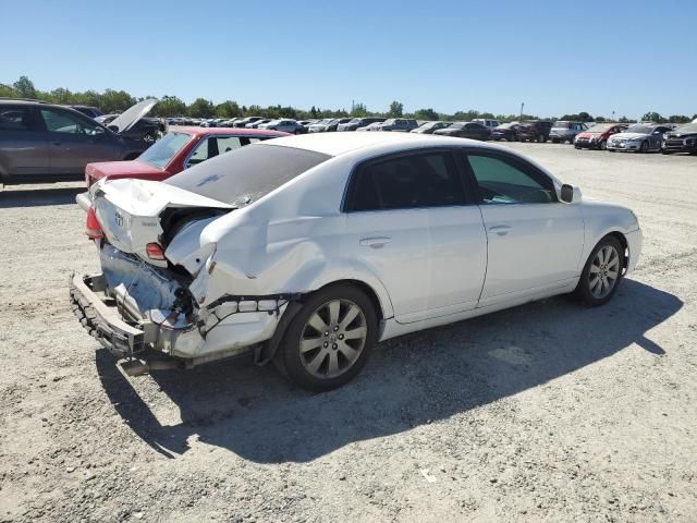 2005 Toyota Avalon XL