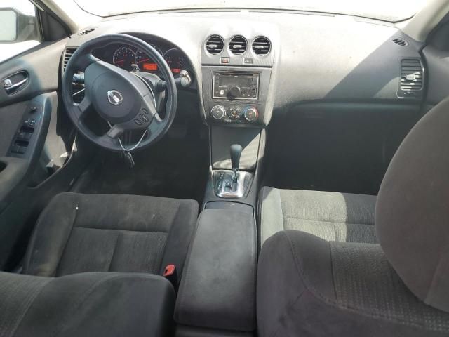 2010 Nissan Altima Base