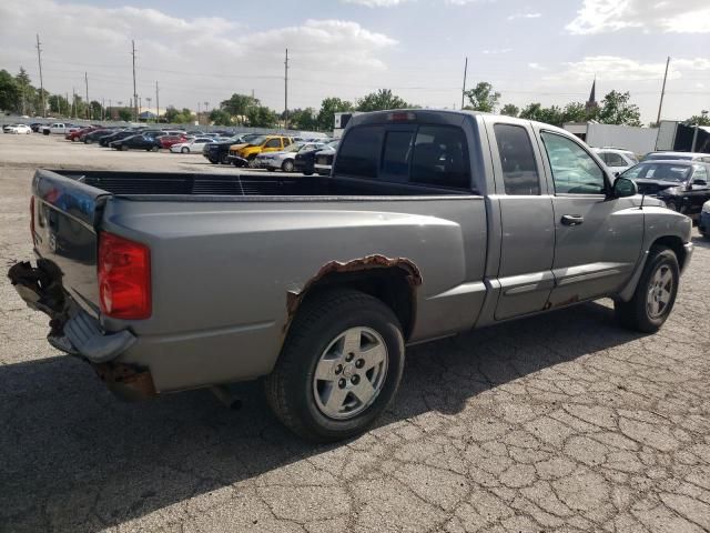 2005 Dodge Dakota SLT