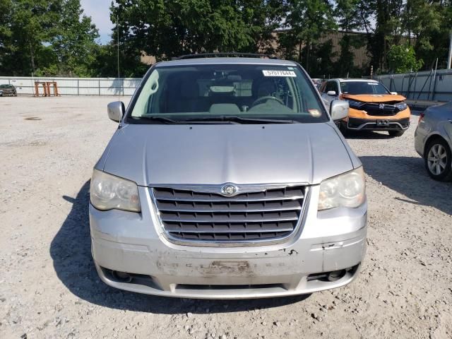 2008 Chrysler Town & Country Touring