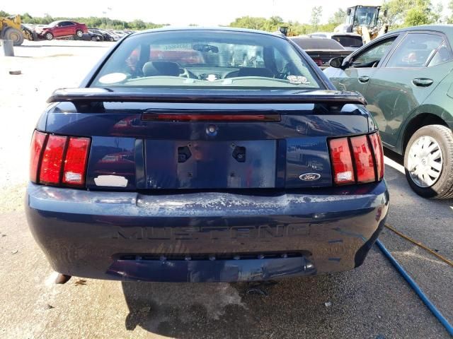 2003 Ford Mustang