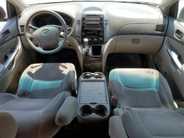 2008 Toyota Sienna CE