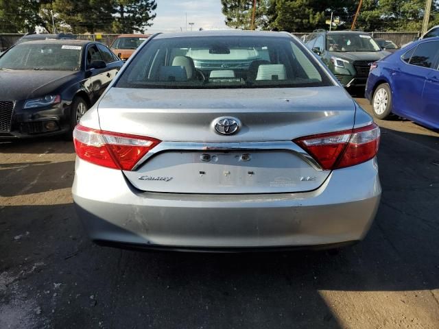 2016 Toyota Camry LE