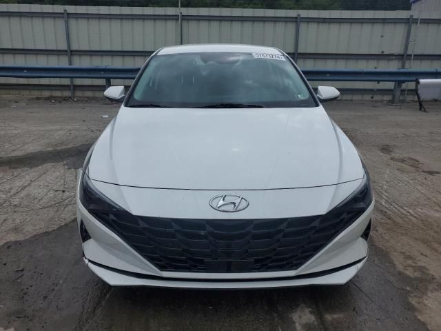 2022 Hyundai Elantra SEL