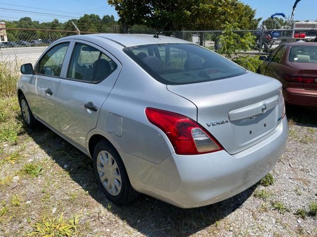 2013 Nissan Versa S