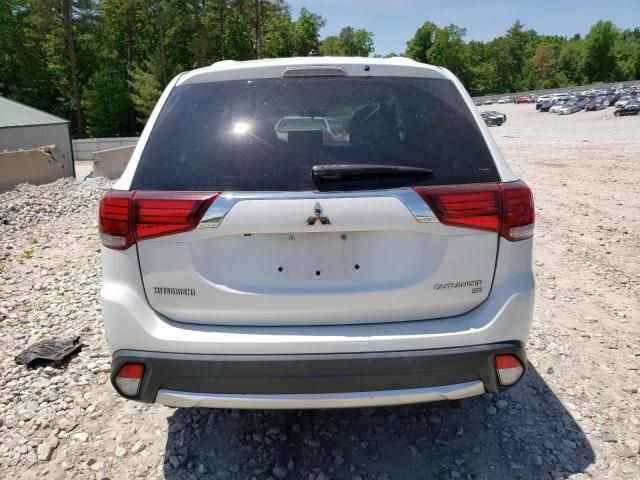 2016 Mitsubishi Outlander SE