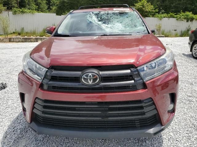 2018 Toyota Highlander SE