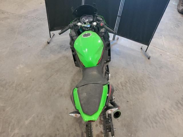 2022 Kawasaki EX400