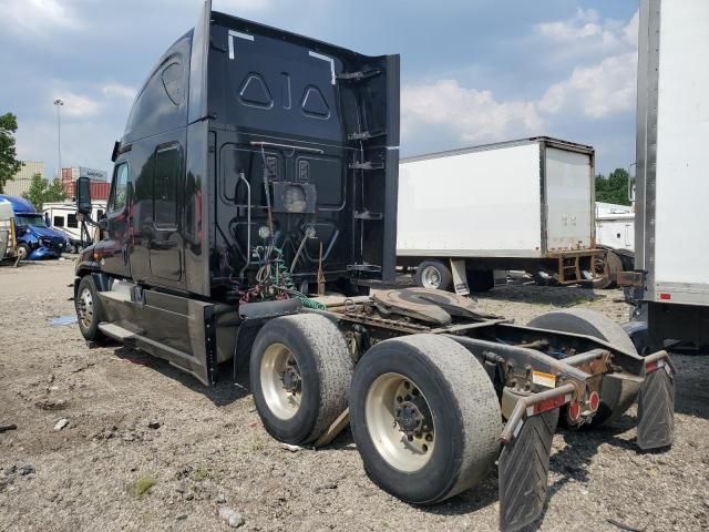 2015 Freightliner Cascadia 125