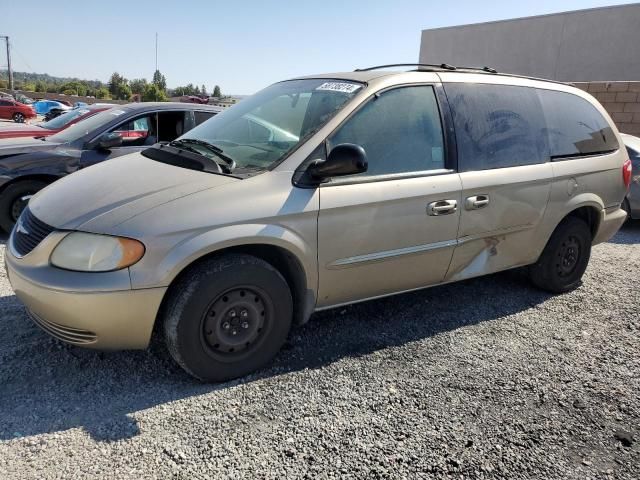 2003 Chrysler Town & Country