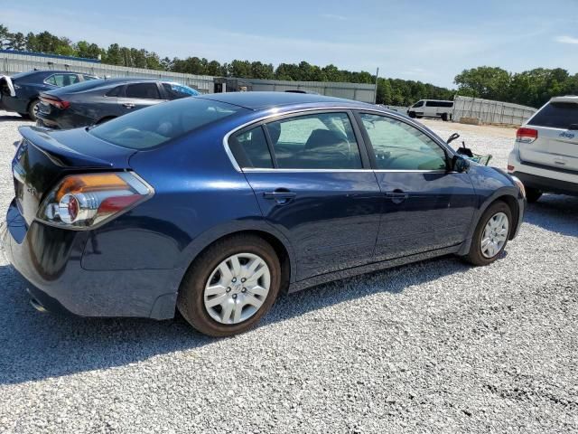 2010 Nissan Altima Base