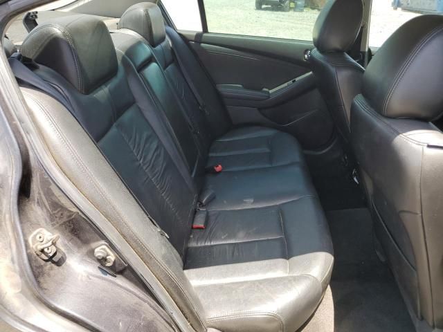 2010 Nissan Altima Base