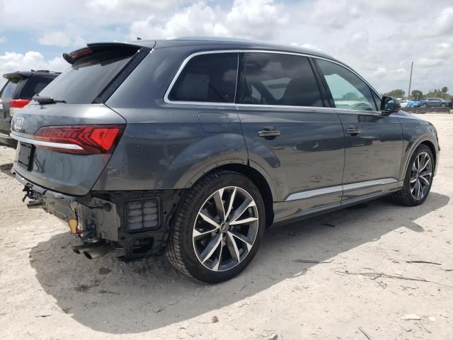 2023 Audi SQ7 Prestige