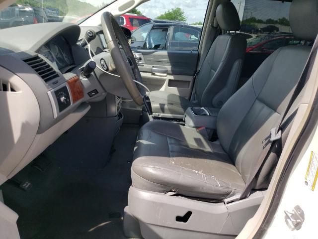 2008 Chrysler Town & Country Touring