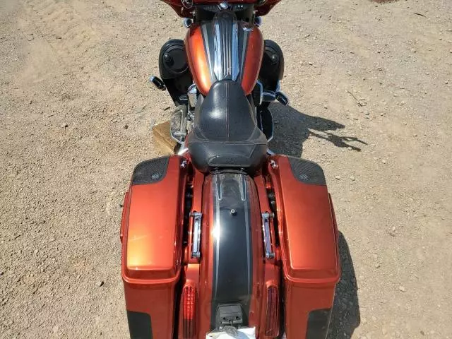 2018 Harley-Davidson Flhxse CVO Street Glide