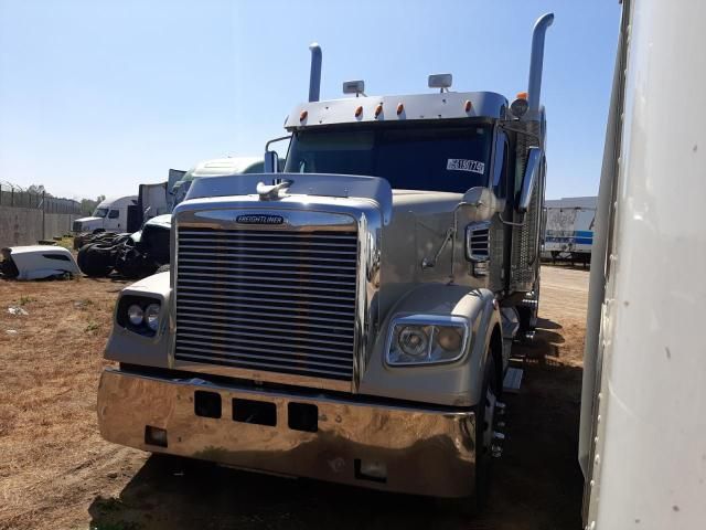 2016 Freightliner Conventional Coronado 132