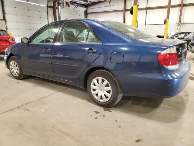 2005 Toyota Camry LE