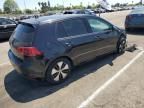 2016 Volkswagen E-GOLF SE