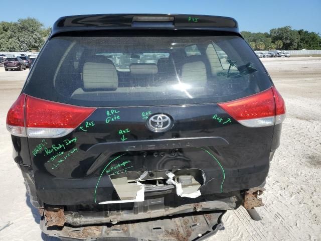 2011 Toyota Sienna