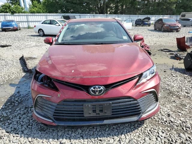 2022 Toyota Camry LE