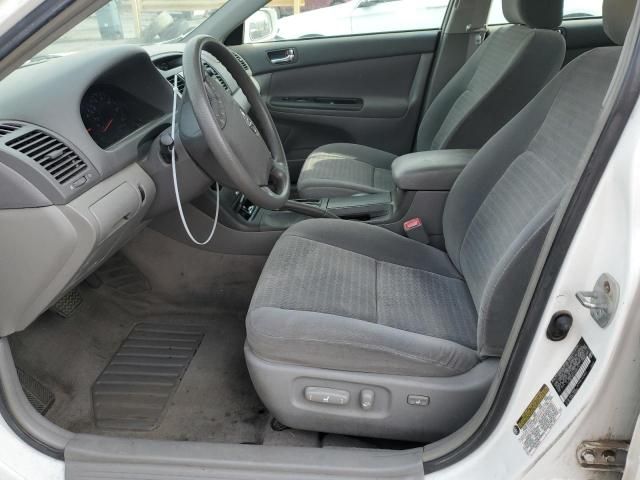 2005 Toyota Camry LE