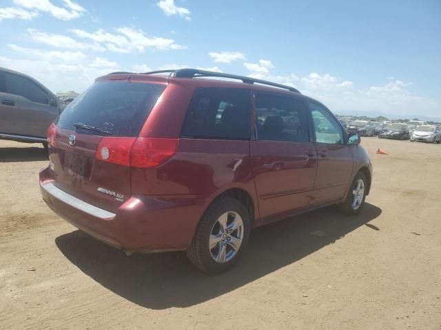 2008 Toyota Sienna XLE