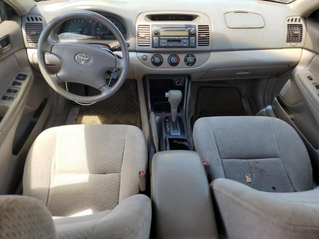 2002 Toyota Camry LE