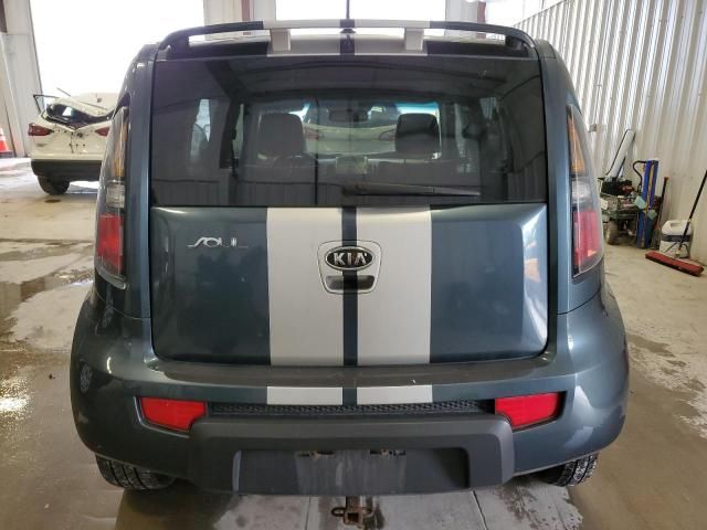 2011 KIA Soul +