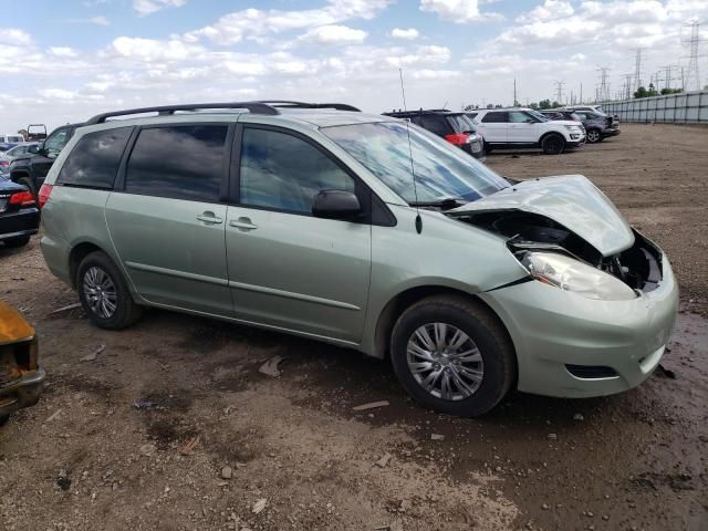 2010 Toyota Sienna CE