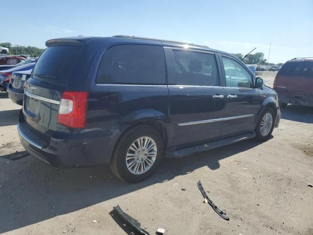 2015 Chrysler Town & Country Touring L