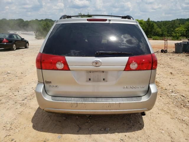 2009 Toyota Sienna CE