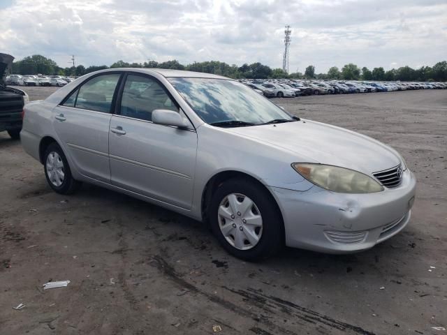 2005 Toyota Camry LE