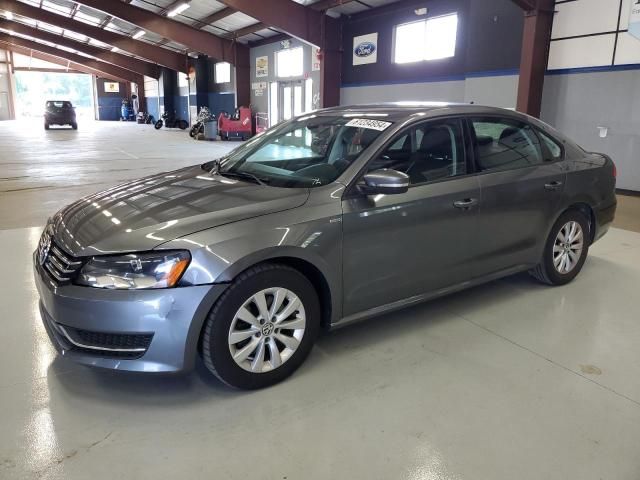 2014 Volkswagen Passat S