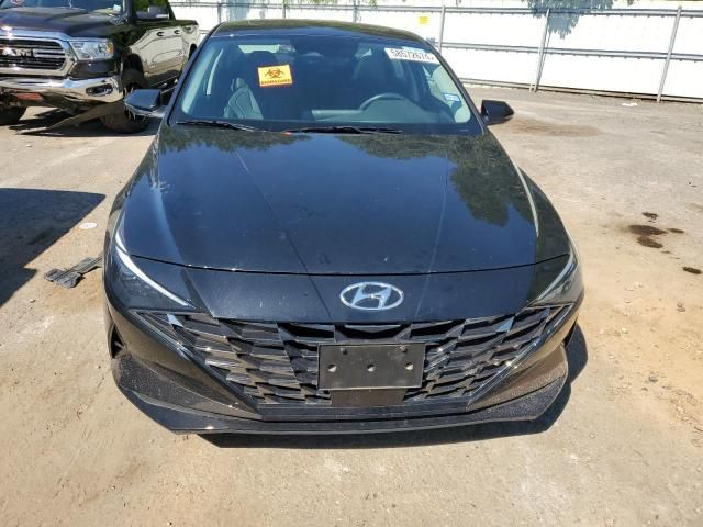 2022 Hyundai Elantra Limited