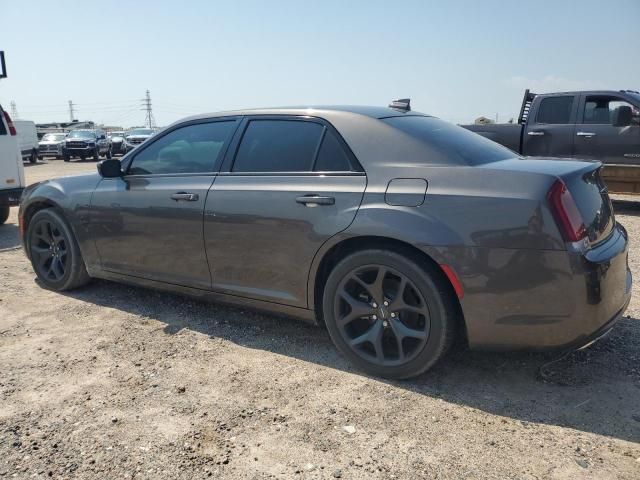 2021 Chrysler 300 Touring