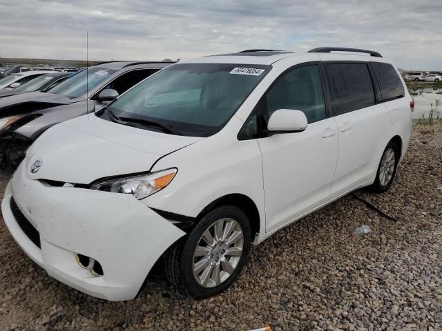 2011 Toyota Sienna XLE