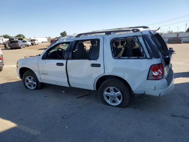 2004 Ford Explorer XLT