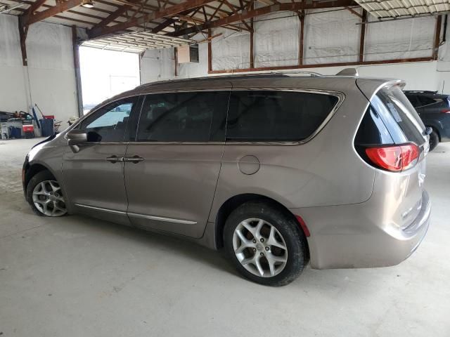 2017 Chrysler Pacifica Touring L Plus