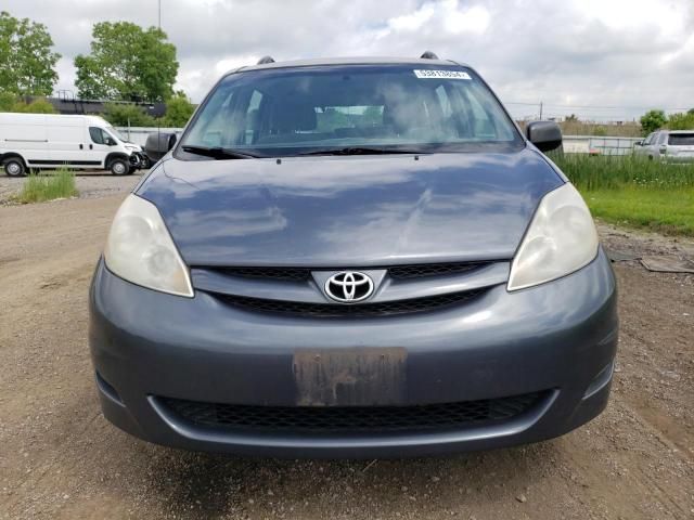 2008 Toyota Sienna CE