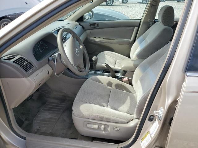 2004 Toyota Camry LE