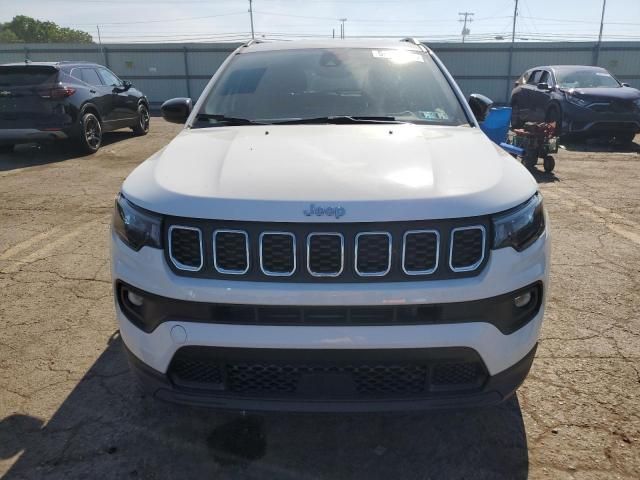 2024 Jeep Compass Latitude LUX