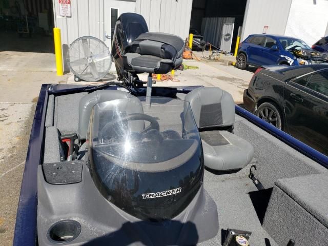 2020 Tracker Marine