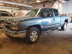 Salvage cars for sale from Copart Wheeling, IL: 2006 Chevrolet Silverado K1500