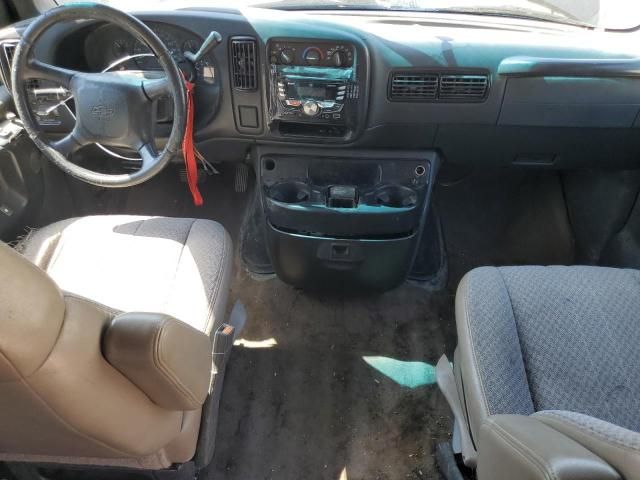 2002 Chevrolet Express G3500