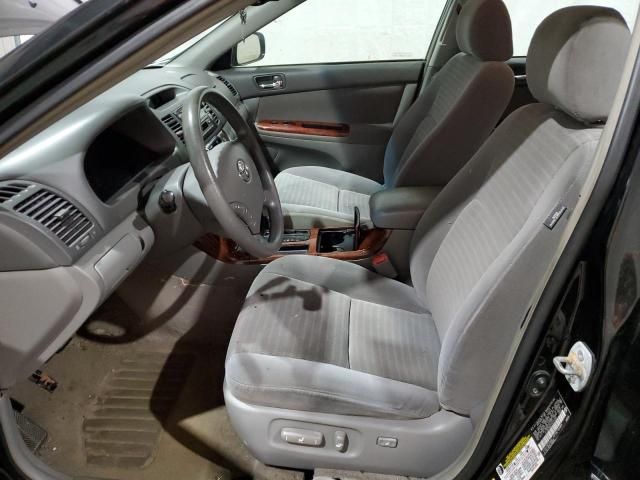 2005 Toyota Camry LE