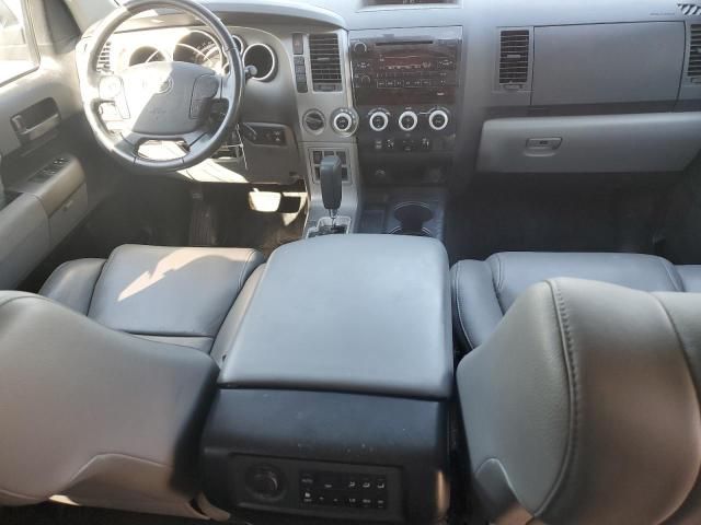 2013 Toyota Sequoia SR5